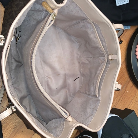 Michael Kors Bag - Picture 3 of 4